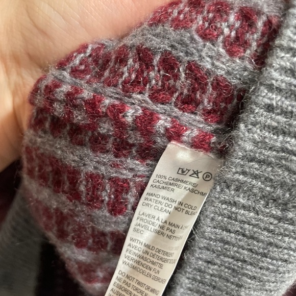 Saks Fifth Avenue Mens Cashmere Maroon Gray Print Sweater Size XL - Picture 3 of 5